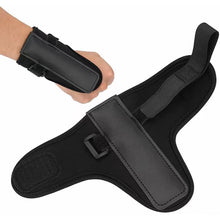 Load image into Gallery viewer, 1PC Golf Wrist Fixer Beginner Swing Posture Motion Corrector Prevents Wrist Turning Over Golf Supplies
