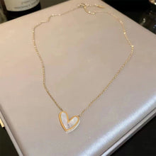 Load image into Gallery viewer, Gold Heart-shaped Pendant Necklace Niche Fashionable Alloy Collar Chain Necklace Women Versatile Simple Jewelry
