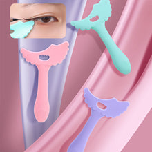 Load image into Gallery viewer, Multi Functional Silicone Eye Makeup Assistant Eyeliner Eye Shadow Eyelash Face Makeup Baffle Beauty Tools
