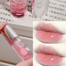 Load image into Gallery viewer, Moisturizing Lip Balm Lip Oil Transparent Lip Gloss Primer Colorless Lip Gloss Lipstick Base Fragrance Non-sticky Moisturizes Lip Gloss
