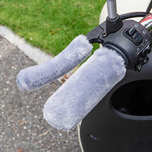Load image into Gallery viewer, 4Pcs Universal Motorcycle Electric Vehicle Handle Cover Handlebar Cover Coldproof Warm Padded Models Winter
