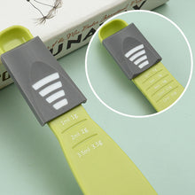 Load image into Gallery viewer, Adjustable Baking Scale Measuring Spoon Gram Spoon Plastic Quantitative Spoon Baking Measuring Spoon Kitchen Tool
