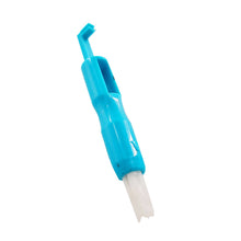 Load image into Gallery viewer, Sewing Machine Needle Installation Tool Automatic Threader Inserter Sewing Quick Threader Needle Threading Tool Sewing Accessories

