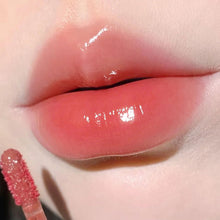 Load image into Gallery viewer, Water-light Mirror Lip Glaze Moisturizing Long-lasting Lipstick Lip Gloss Lips Makeup Cosmetic Moisturizing Mirror Lip Gloss
