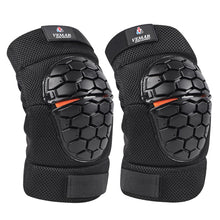 Load image into Gallery viewer, 1Pair Knight Off-Road Motorcycle Turtle Shell Shape Protective Knee Pads Four Seasons Anti-Fall Anti-Collision Warm Protection M-XL
