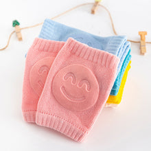 Load image into Gallery viewer, Newborn Autumn Terry Baby Socks Elbow Pads Toddler Crawling Knee Pads Baby Children Knee Pads Smiling Face Knee Pads
