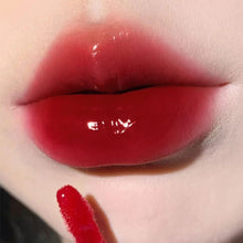 Load image into Gallery viewer, Mini Crystal Jelly Lip Gloss Liquid Lipstick Long Lasting Candy Colors Moisturizing Lip Glaze Sweet Red Dyeing Lip Tint
