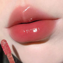 Load image into Gallery viewer, Mini Crystal Jelly Lip Gloss Liquid Lipstick Long Lasting Candy Colors Moisturizing Lip Glaze Sweet Red Dyeing Lip Tint
