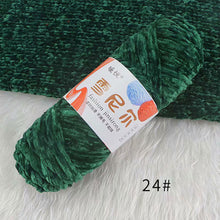 Load image into Gallery viewer, 100g/Roll Polyester Velvet Yarn Hand-Knitting Thread Soft Warm DIY Cotton Threads Plush Yarn Soft Chenille Yarn

