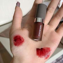 Load image into Gallery viewer, Water-light Mirror Lip Glaze Moisturizing Long-lasting Lipstick Lip Gloss Lips Makeup Cosmetic Moisturizing Mirror Lip Gloss 
