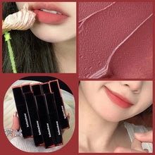 Load image into Gallery viewer, Cool Black Girl Lip Gloss Matte Velvet Lip Gloss Is Not Easy To Stick To Cup Lip Gloss Long Lasting Lip Glaze
