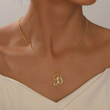 Load image into Gallery viewer, Minimalist Creative Letter Pendant Necklace Fashionable Alloy Letter Necklace Women Collarbone Chain Jewelry
