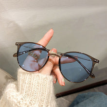 Load image into Gallery viewer, Color Changing Anti Blue Light Glasses Circular Glasses Frame Comfortable Outdoor Sunglasses For Women
