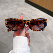 Load image into Gallery viewer, Fashionable UV Resistant Sunglasses Personalized Irregular Glasses Frame Unpolarized Outdoor Sunglasses for Women
