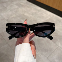 Load image into Gallery viewer, Fashionable UV Resistant Sunglasses Personalized Irregular Glasses Frame Unpolarized Outdoor Sunglasses for Women
