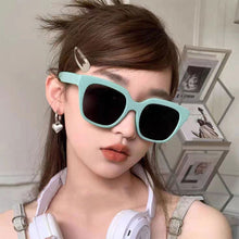 Load image into Gallery viewer, Fashionable Lightweight Square Frame Sunglasses Unpolarized UV Protection Outdoor Travel Sunglasses for Women
