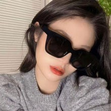 Load image into Gallery viewer, Fashionable Lightweight Square Frame Sunglasses Unpolarized UV Protection Outdoor Travel Sunglasses for Women
