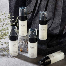 Load image into Gallery viewer, 30ml Glitter Fast Finishing Makeup Setting Spray Moisturizing Waterproof Foundation Lasting Oil Make Spray Long Fixer Spray
