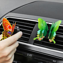 Load image into Gallery viewer, Butterfly Car Air Freshener Air Conditioner Outlet Clip Car Perfume Diffuser Car-styling Natural Smell Fragrance Auto Accessories
