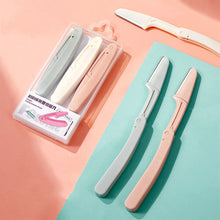 Load image into Gallery viewer, Folding Eyebrow Trimmer Anti Scratch Macro Stainless Steel Eyebrow Trimmer Safe Portable Eyebrow Trimming Knife Beauty Tool
