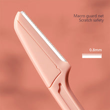 Load image into Gallery viewer, Folding Eyebrow Trimmer Anti Scratch Macro Stainless Steel Eyebrow Trimmer Safe Portable Eyebrow Trimming Knife Beauty Tool
