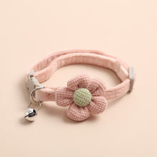 Load image into Gallery viewer, Pet Flower Collar Cute knitting Flower Bell Collar Adjustable Cat Necklace Traction Safety Buckle Puppy Necklace
