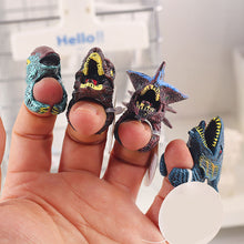 Load image into Gallery viewer, 6Pcs Simulated Dinosaur Wildlife Rings Parent Child Interaction Toy Finger Puppet Animal Rings Children's Day Gift
