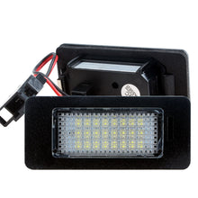 Load image into Gallery viewer, 1PC Car Canbus LED License Number Plate Light Assembly Replacement White For Audi A1 A4 B8 A5 S5 A6 S6 A7 Q5 TT TTS 2D For VW PASSAT
