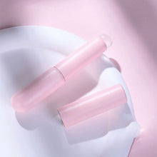 Load image into Gallery viewer, Silicone Lip Brush Portable Soft Round Head Lipstick Smudging Brush Concealer Brush Convenient Makeup Brush Makeup Tool
