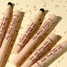 Load image into Gallery viewer, Natural Simulation Freckle Pen Waterproof Quick Drying Spotted Pen Color Rendering Long Lasting Dot Spot Pen Makeup Cosmetics
