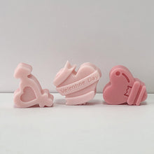 Load image into Gallery viewer, 1Pc Love Candle Holder Silicone Mold Valentine's Day Aromatherapy Candlestick Plaster Mold Candle Holder Epoxy Mold
