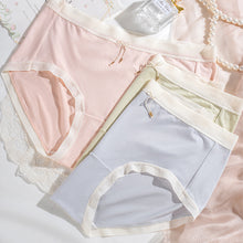 Load image into Gallery viewer, 3pcs Gift Box Packing Middle Waist Women Underwear Breathable Mulberry Silk Panties Bacteriostatic briefs For Ladies Comfortable Female underpants Innerwear
