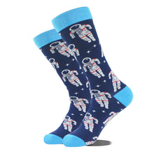 Load image into Gallery viewer, Men Cartoon Animal Midtube Socks Combed Fashion Hip Hop Trend Harajuku Shark Clown Skateboard Oil Painting Colorful Happy Funny Long Cotton Socks

