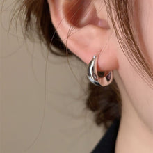 Load image into Gallery viewer, 2024 New Classic Copper Alloy Smooth Metal Hoop Earrings For Woman Fashion Korean Jewelry Temperament Girl's Daily Wear earrings
