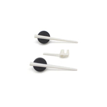 Load image into Gallery viewer, 3Pcs Motorcycle Speedometer Pointer Needle Pins White/Red For Honda CB400 SF VTEC CB-1 Kawasaki ZRX400 Yamaha XJR400 Parts
