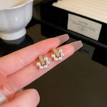 Load image into Gallery viewer, 2024 New Trend Pearl Shiny Long Earring For Women Fashion Korean S925 Silver Needle Stud Sarrings Bridal Wedding Party Jewelry
