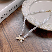 Load image into Gallery viewer, Trend Wedding Party Jewelry Pearl Bow Pendant Choker Necklace For Women Elegant White Imitation Pearl Chain Necklaces
