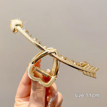 Load image into Gallery viewer, Fashion Gold Large Rhinestone Alloy Hair Clips for Girls Pearl Hair Accessories Geometric Metal Hair Claw Cross Hairclip Headband Hairpin Hair Crab Women
