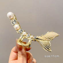 Load image into Gallery viewer, Fashion Gold Large Rhinestone Alloy Hair Clips for Girls Pearl Hair Accessories Geometric Metal Hair Claw Cross Hairclip Headband Hairpin Hair Crab Women
