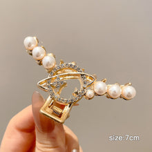 Load image into Gallery viewer, Fashion Gold Large Rhinestone Alloy Hair Clips for Girls Pearl Hair Accessories Geometric Metal Hair Claw Cross Hairclip Headband Hairpin Hair Crab Women
