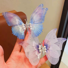 Load image into Gallery viewer, Butterfly Pearl Hair Clip Women Moving Wings Hair Accessories Girls Gradient Color Dreamlike Hairpin Children Lovely Barrettes Kids Styling
