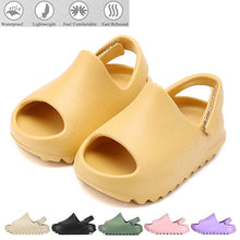 Load image into Gallery viewer, New Fashion Sandals For Babies Children Bathroom Slippers Summer Solid Color Anti Slip Soft Sole Kid Slippers Boys and Girls Cute Home Shoes
