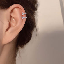 Load image into Gallery viewer, Flash Diamond Geometric Ear Clip Without Ear Hole Female Personality Ear Clip Retro Rhinestone Women Party Earclip
