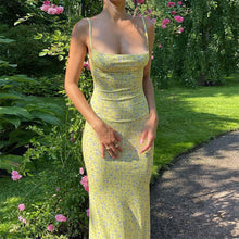 Load image into Gallery viewer, 2024 Trendy Retro Sexy Sleeveless Floral Printed Bodycon Backless Slip Long Dress Summer Casual Women Low Cut Bodycon Maxi Dress for Club Party
