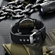 Load image into Gallery viewer, 1Pc Men Military Quartz Watch Nylon Army Watches Canvas Strap Casual Sports Wristwatch
