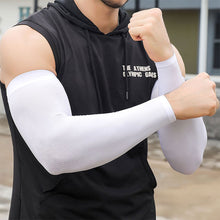 Load image into Gallery viewer, 1 Pair Ice Silk Sports Arm Sleeves Cycling Sun UV Protection Outdoor Travel Running Gym Fitness Cool Summer Arm Sleeves for Man
