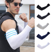 Load image into Gallery viewer, 1 Pair Ice Silk Sports Arm Sleeves Cycling Sun UV Protection Outdoor Travel Running Gym Fitness Cool Summer Arm Sleeves for Man
