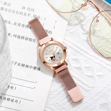 Load image into Gallery viewer, Simple Rose Gold Luxury Rhinestone Retro Versatile Quartz Cute Women's Watch Casual Small Dial Quartz Fashion Steel Strip Ladies Wristwatches
