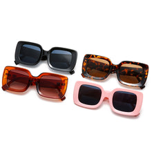 Load image into Gallery viewer, 1PC Stylish Retro Square Framed Sunglasses UV400 Ultraviolet-Proof Protection Sunglasses With Rice Nail Decoration Outdoor Cycling Travel Glasses
