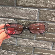 Load image into Gallery viewer, 1Pc Retro Fashion Anti-UV Fashion Black Square Sunglasses for Men Women Chic Cat Eye Frame Eyeglasses

